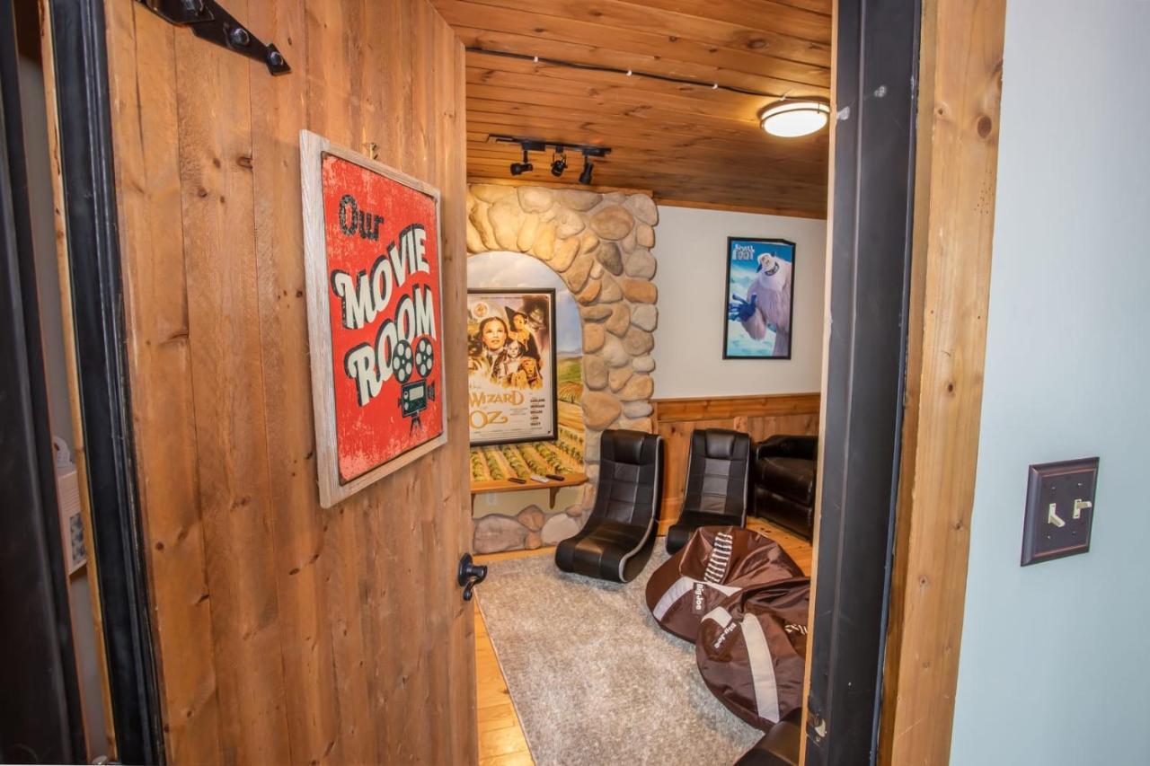 Mile High Lodge Beech Mountain Exterior photo